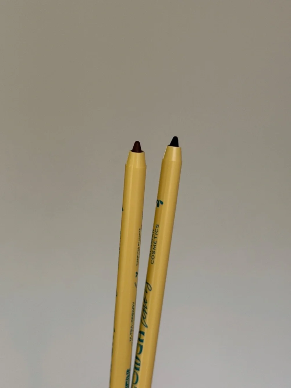 Alamar Cosmetics Conga Liners Duo in Black & Brown (Set of 2!)